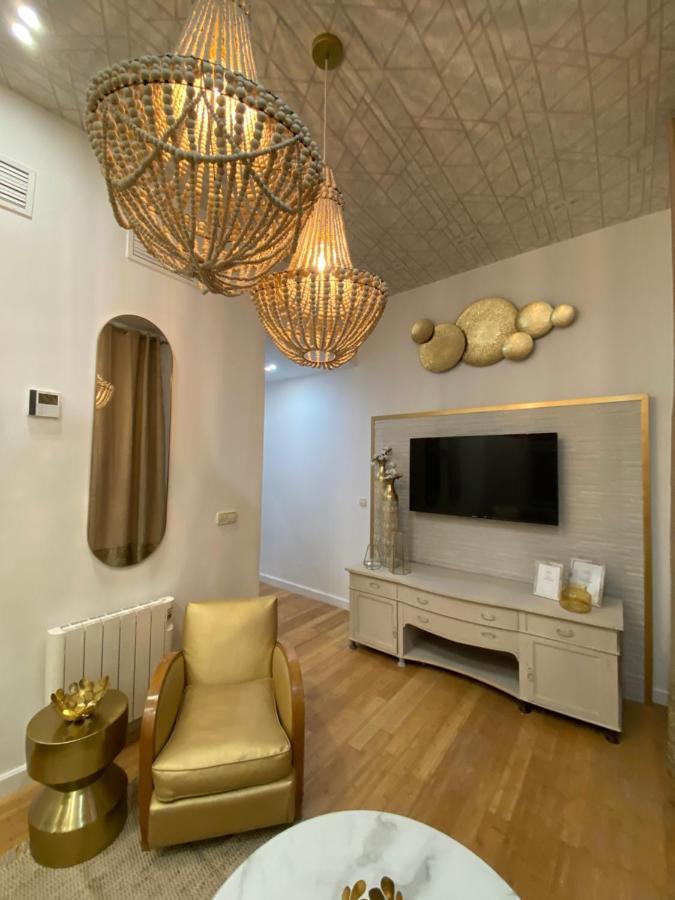 Apartamento Cerca Plaza Mayor Мадрид Екстериор снимка